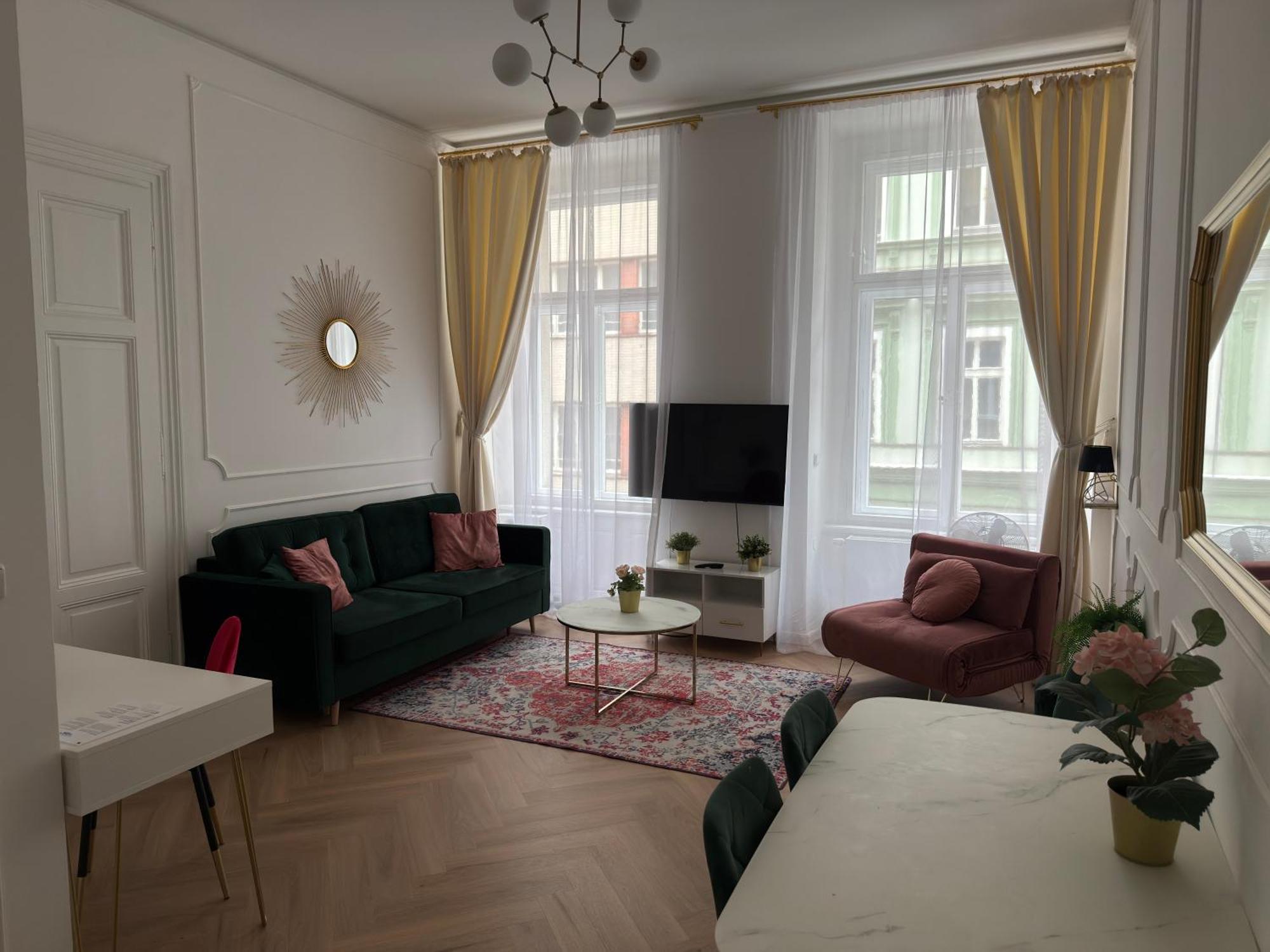 City Center Apartments Near Synagogue — Photos 1